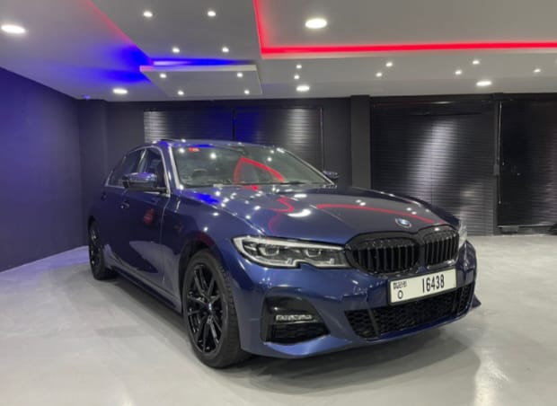 BMW 330 i 2021